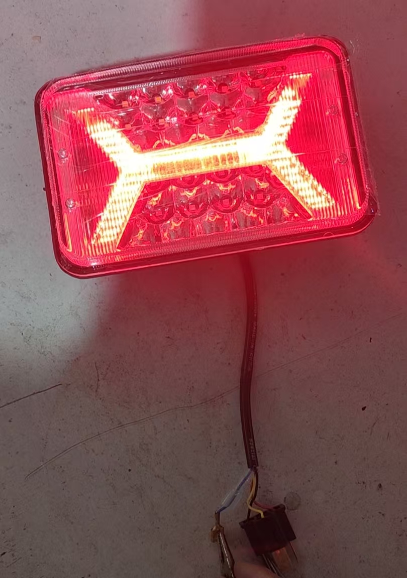 Luz de niebla LED de animación de 270 ° - Visión alta para bicicletas Harley/Adv