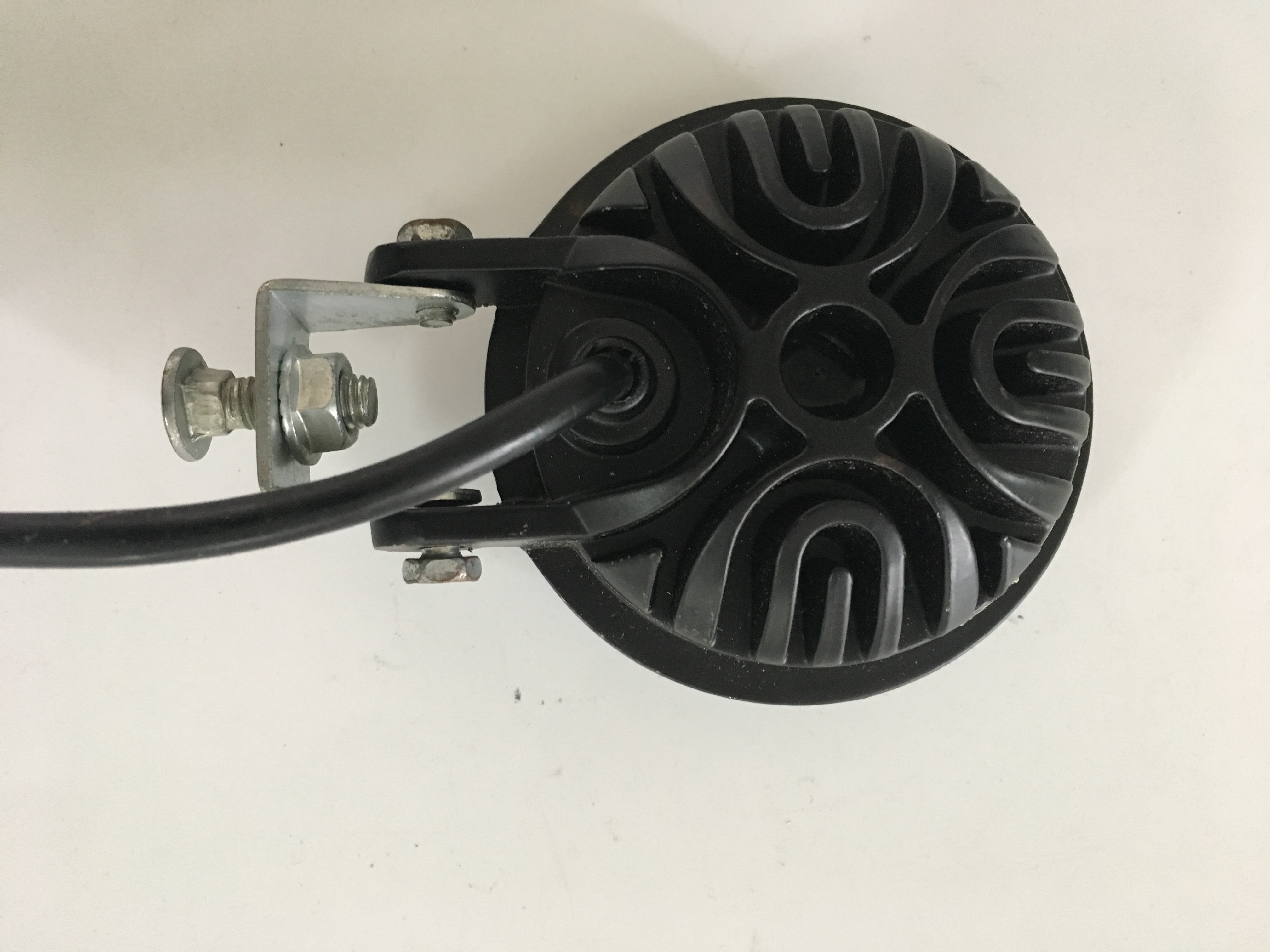 Luces antiniebla LED RAM 1500 - Patrón de haz de corte, sin resplandor para la conducción de carreteras.