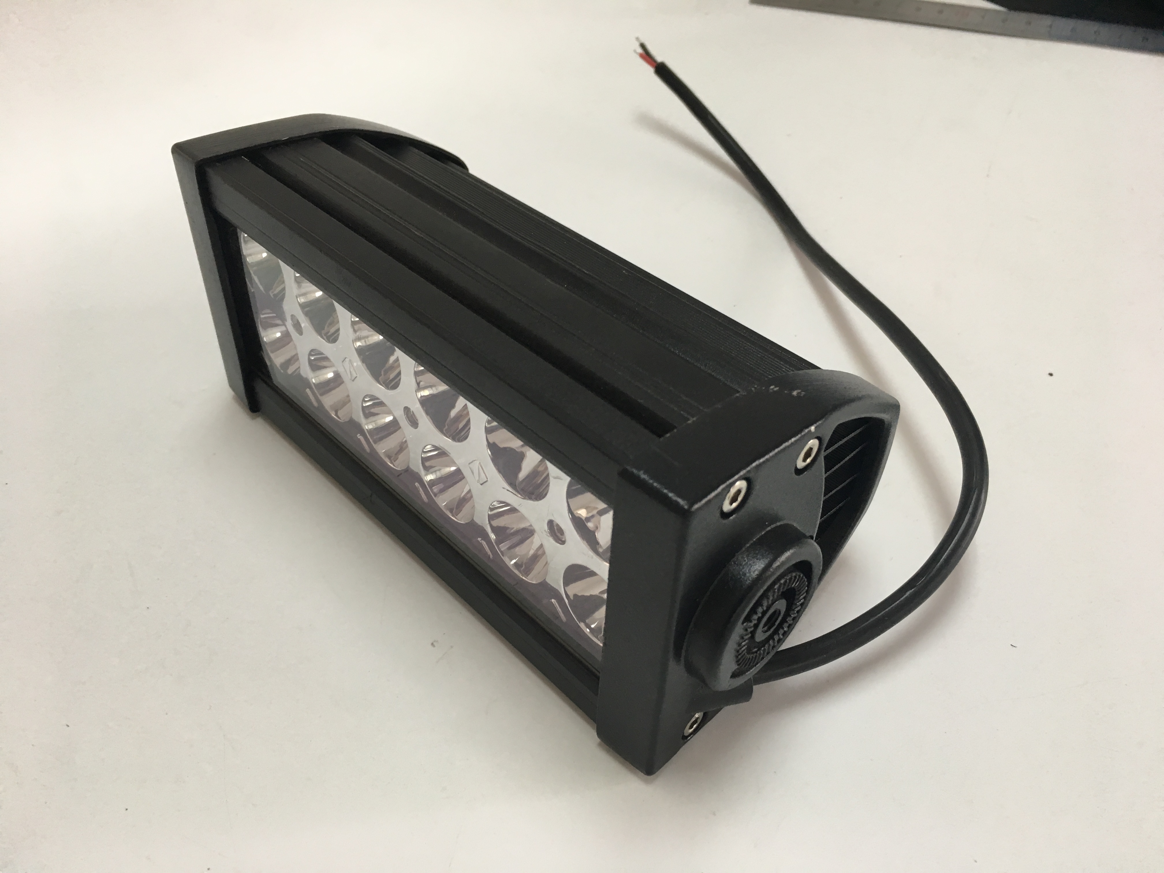 Lámparas LED de grúa de construcción: 12V/24 V de voltaje dual, GOST -R certificado.