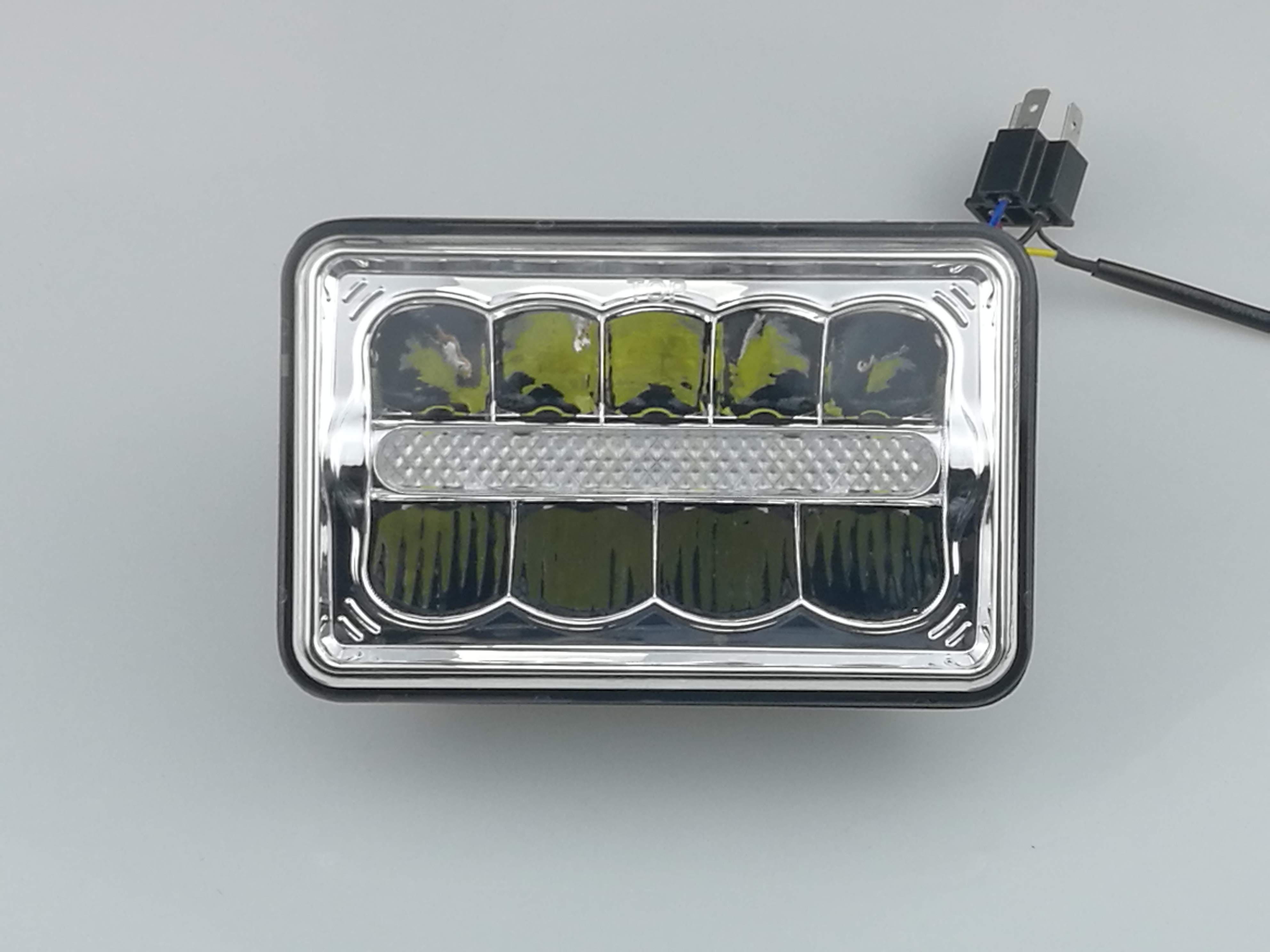 Lámparas de trabajo LED a prueba de explosión: ATEX certificada para plataformas de aceite.