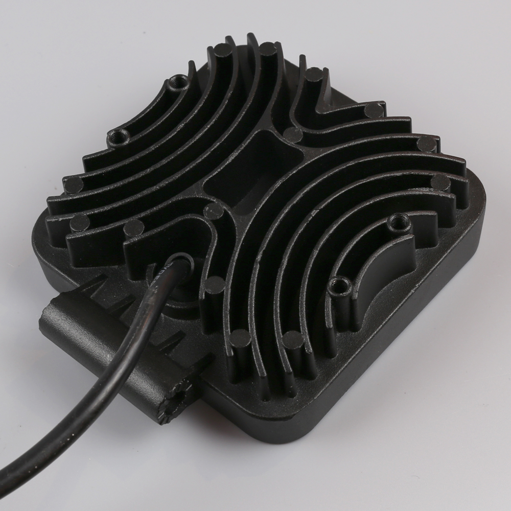 Luces antiniebla LED Toyota Hilux IP69K - recubrimiento anticorrosión para minas sudamericanas.