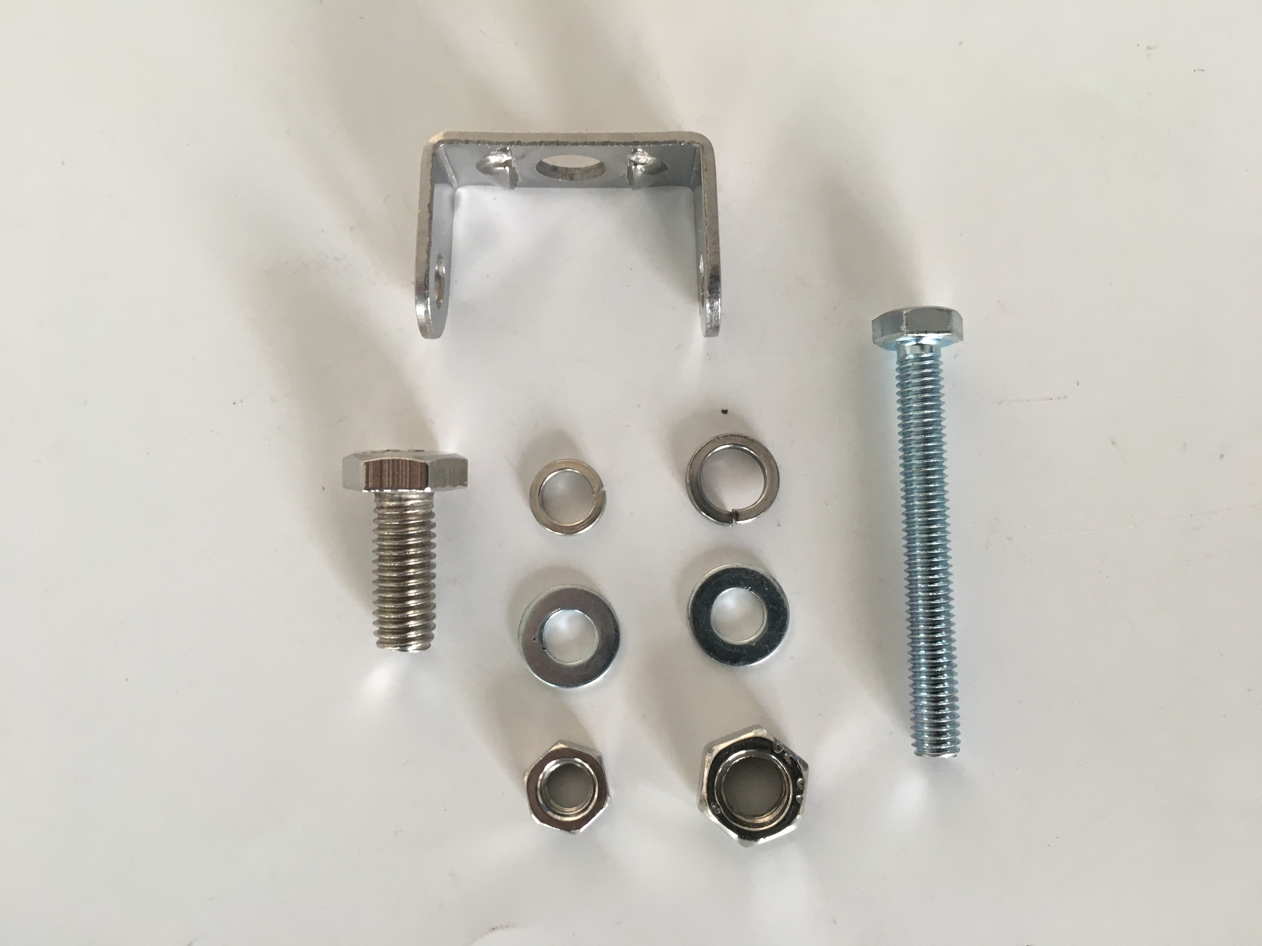 Luces antiniebla LED impermeables IP68: carcasa de aluminio con fastidio con soporte de acero inoxidable