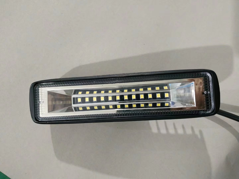 Luces antiniebla LED impermeables IP67 Aleación Mirror de PC Mirror de acero inoxidable Autu LEDE AUTU LED LEACH