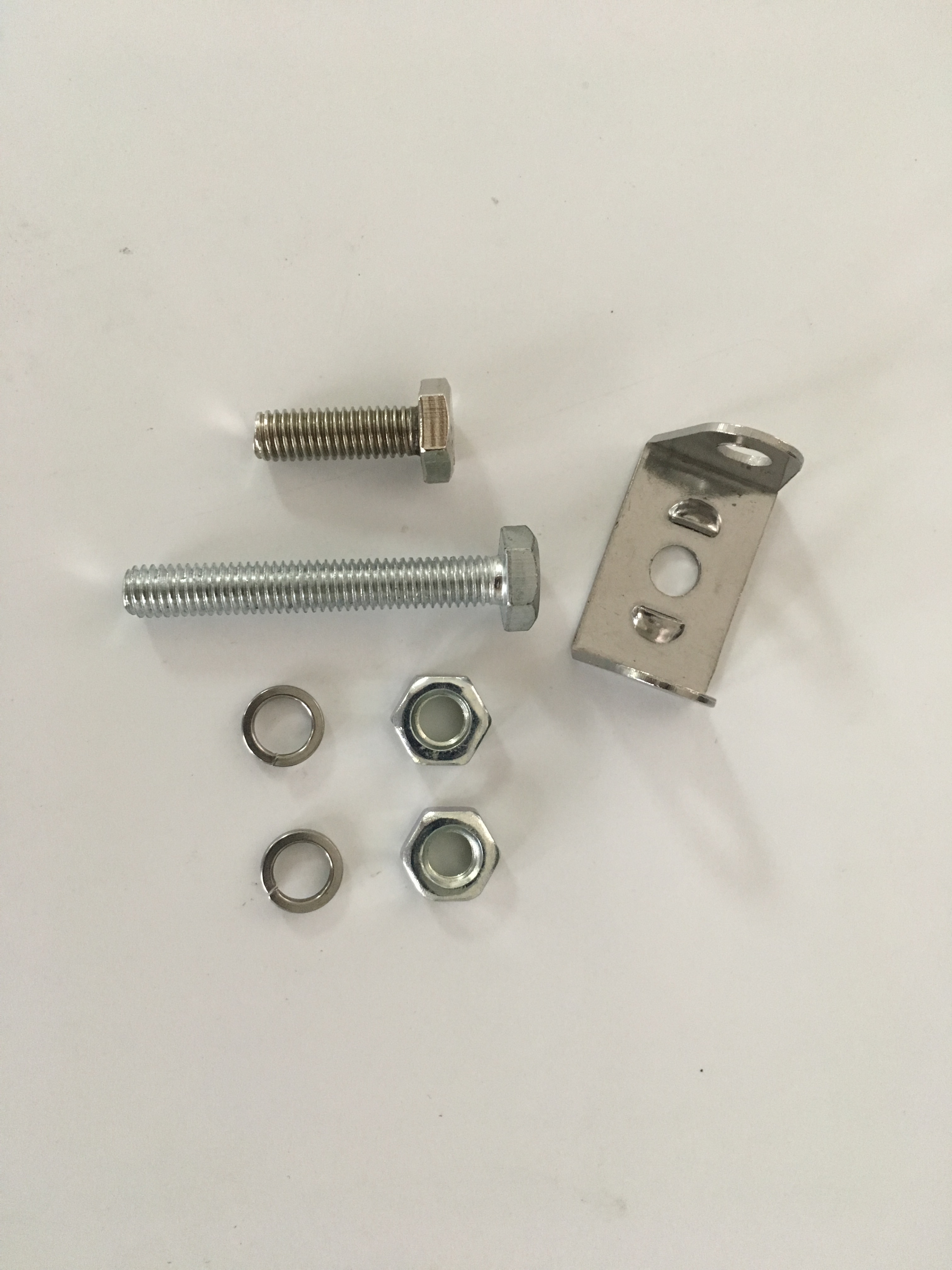 Luces antiniebla LED de tormenta del desierto: IP68 sellado contra la arena, para los SUV de Medio Oriente.